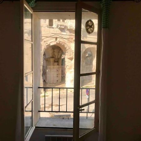 Appartement Face Aux Arenes Arlés Exterior foto